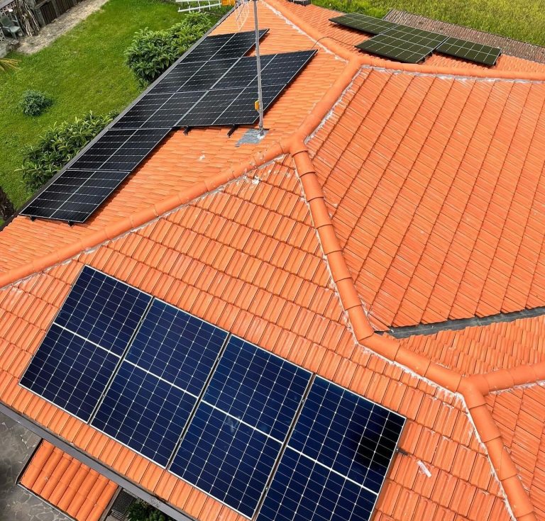 Tetto con tegole in cotto